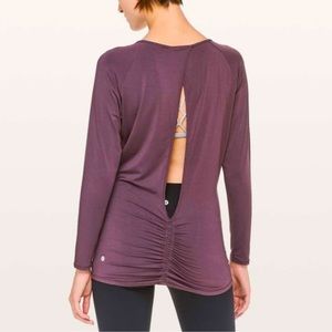 Lululemon top with back open| light purple| Size 6